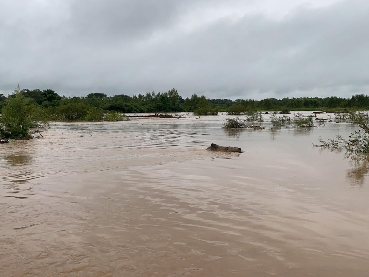 Extienden alerta roja y amarilla por 24 horas más en todo Honduras