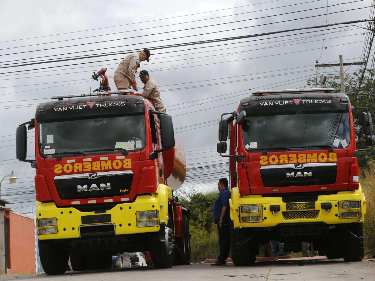 Bomberos y Fiscalía son los que más gastaron en la compra de carros nuevos