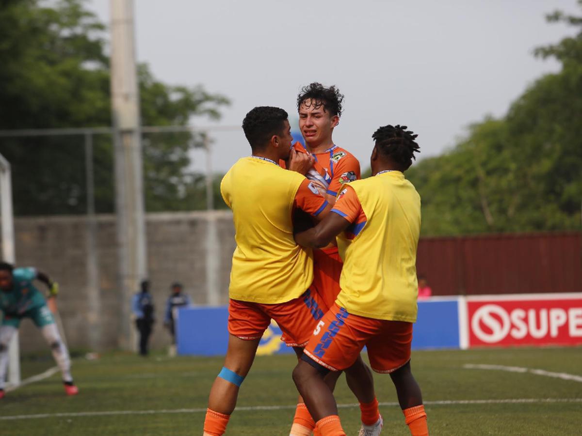 Jefryn Macías, con sus goles, salvó del descenso a la UPNFM en este Clausura 2024.