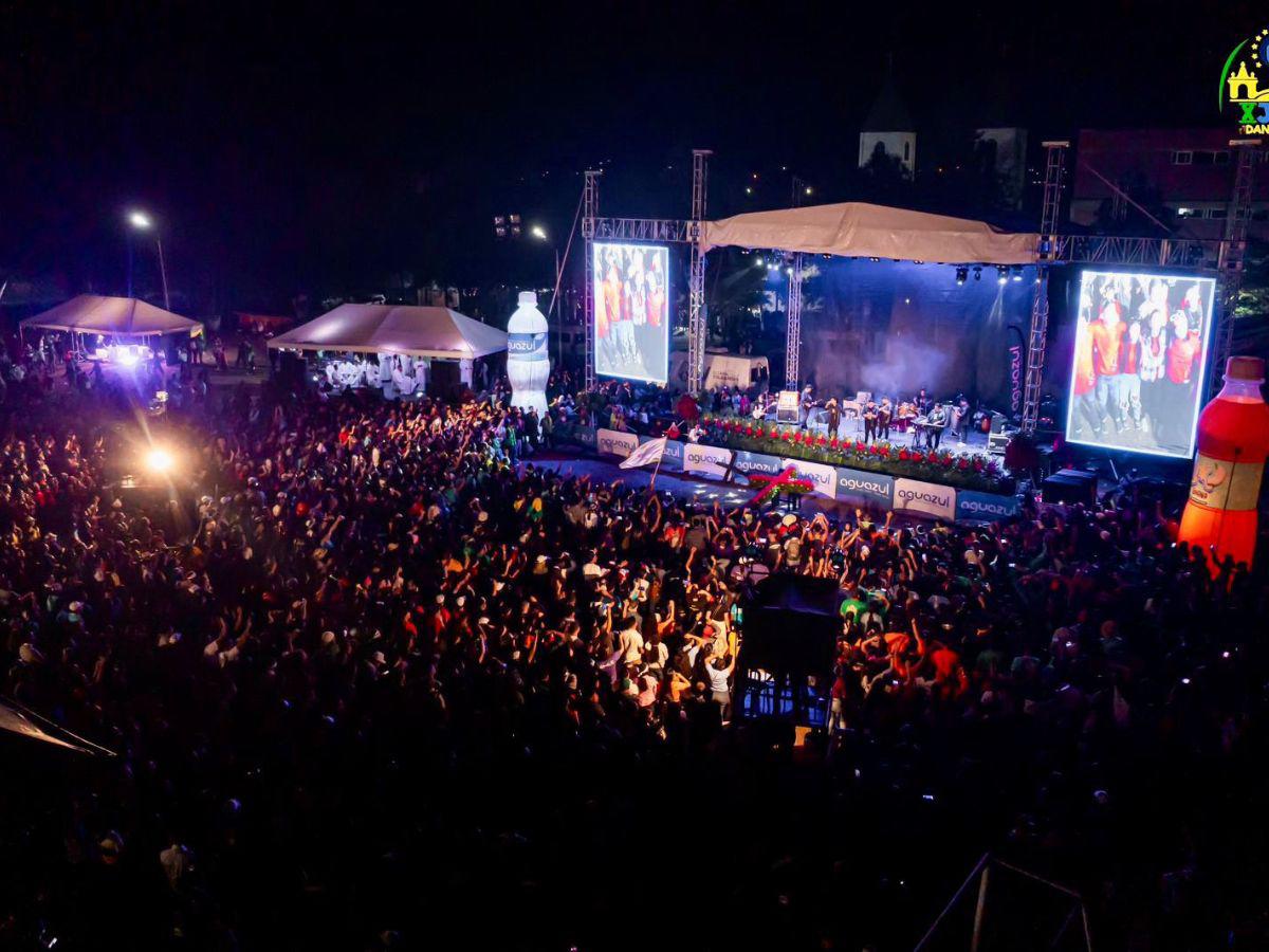 Bajo el lema “Jóvenes caminantes, dejando huellas de amor gigante” se llevó a cabo la Jornada Nacional de la Juventud