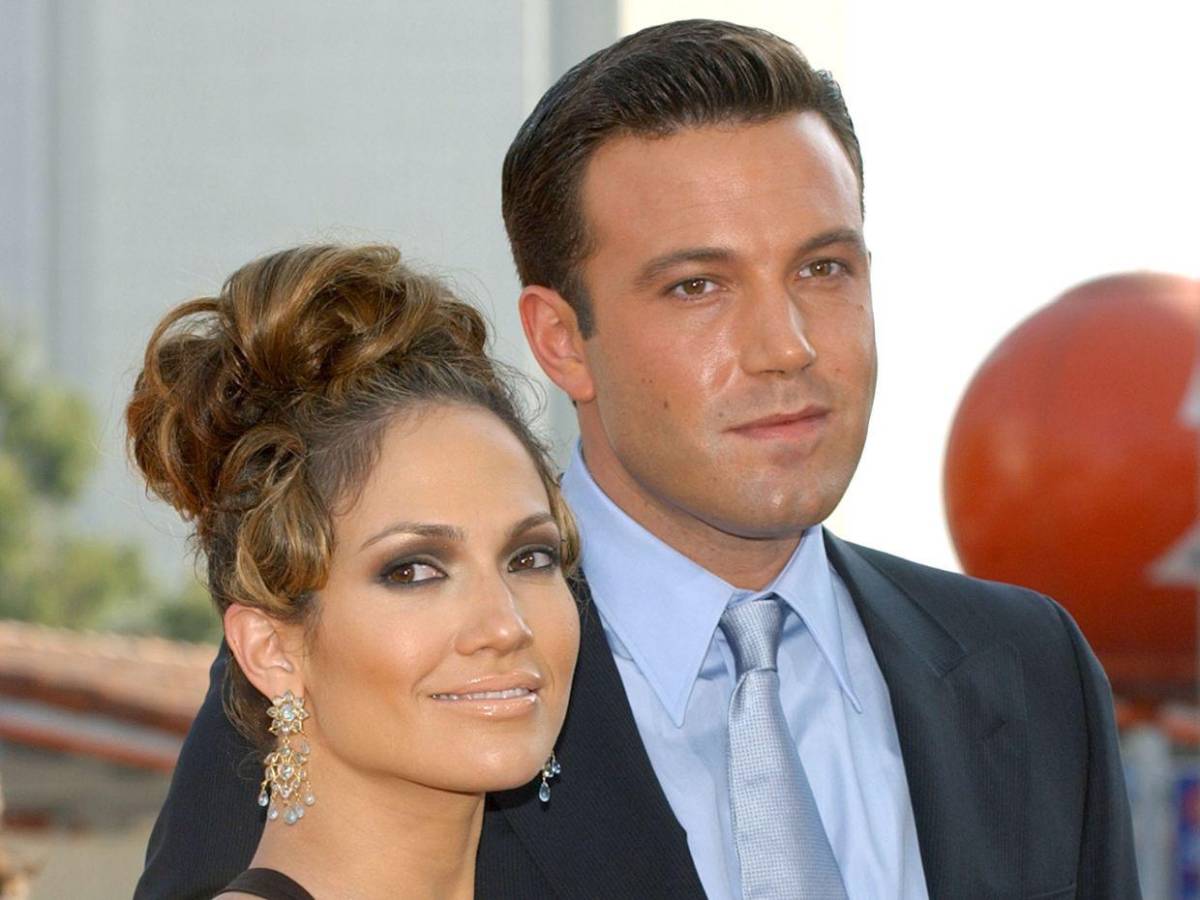 ¿Reconciliados? Ben Affleck y JLo ‘intercambian’ regalos en Navidad