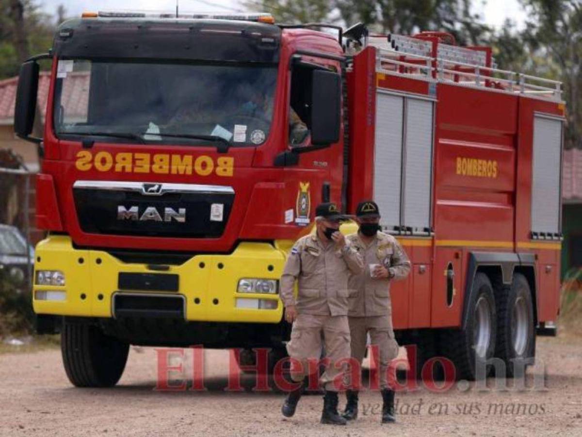 En calidad de depósito sin utilizar están los camiones de bomberos sobrevalorados