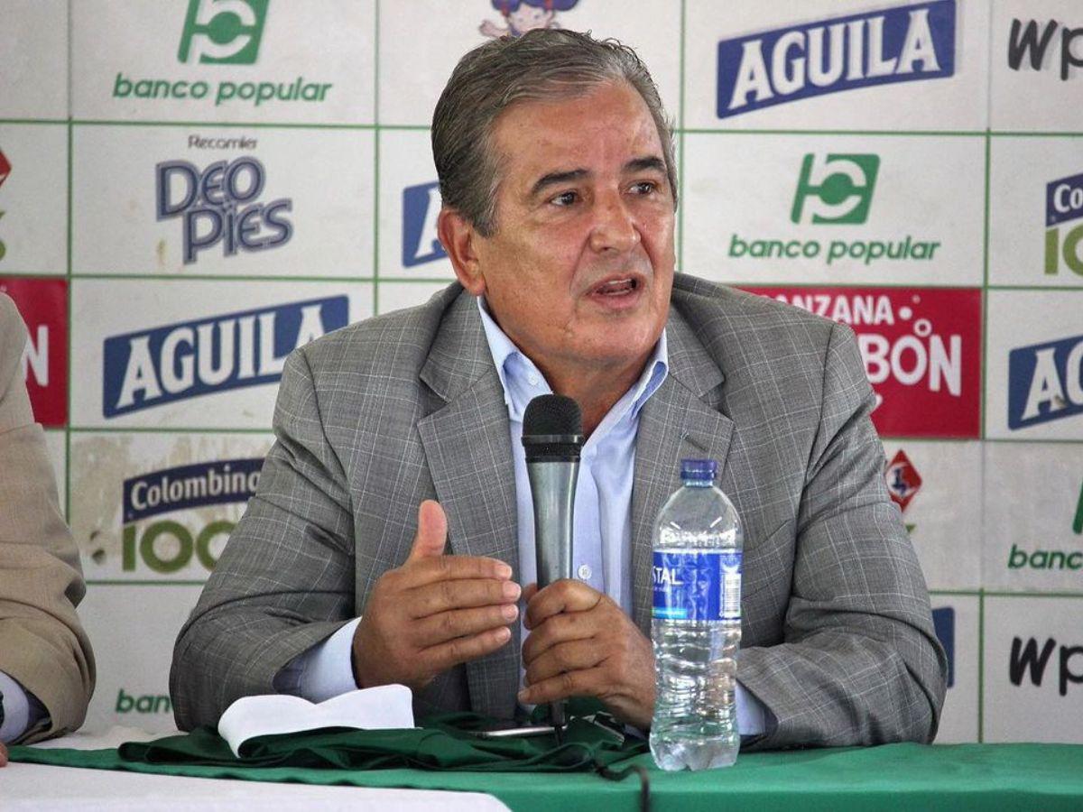 ¿Regresa a Honduras? Jorge Luis Pinto renuncia como DT de equipo colombiano