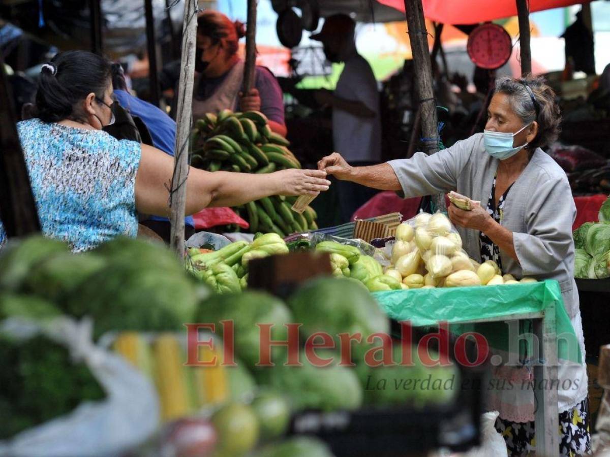 Barquero dice que no se congelarán precios de la canasta básica en el país