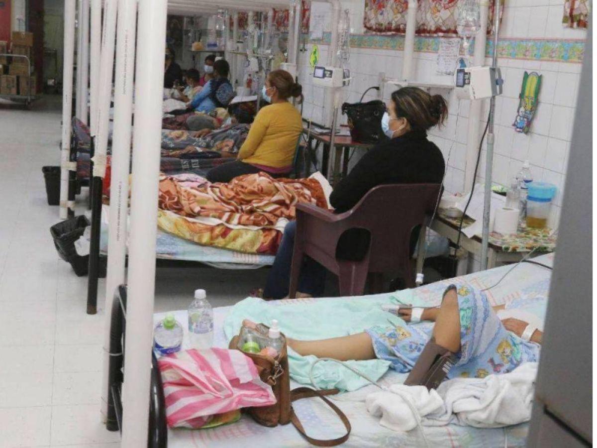 Secretaría de Salud reporta una baja de casos de dengue