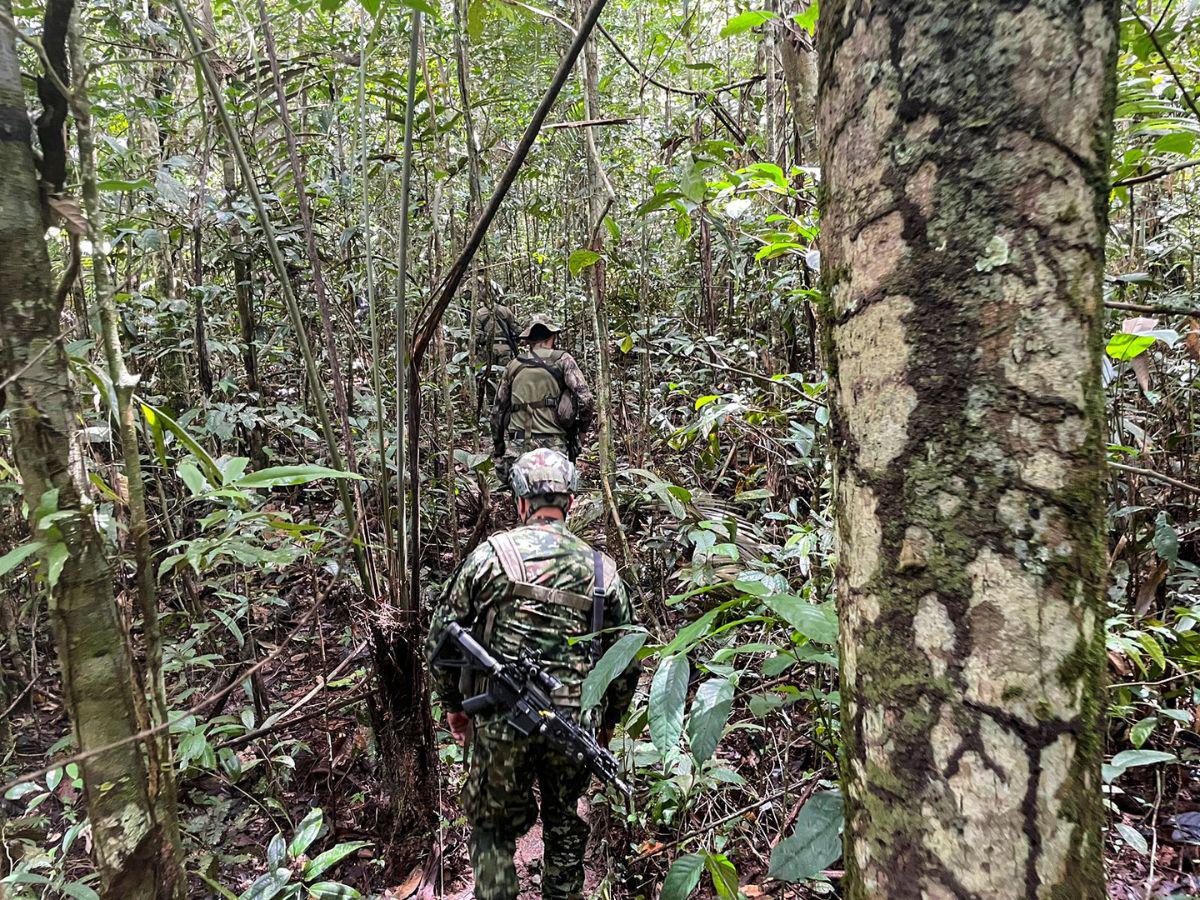 Militares: Estamos “muy cerca” de niños perdidos en la selva colombiana; hay nuevas pistas