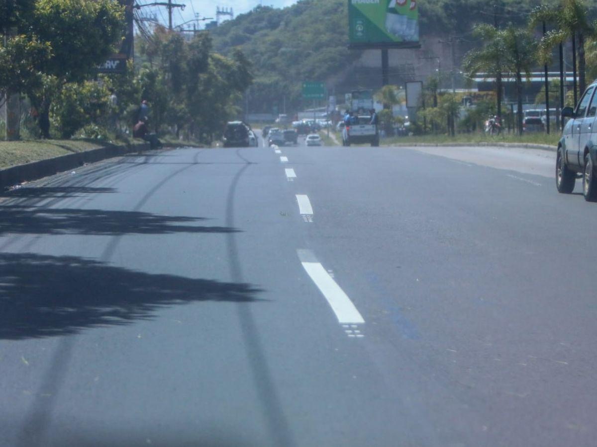 Trabajadores de la Alcaldía dejan mal señalizado el anillo periférico