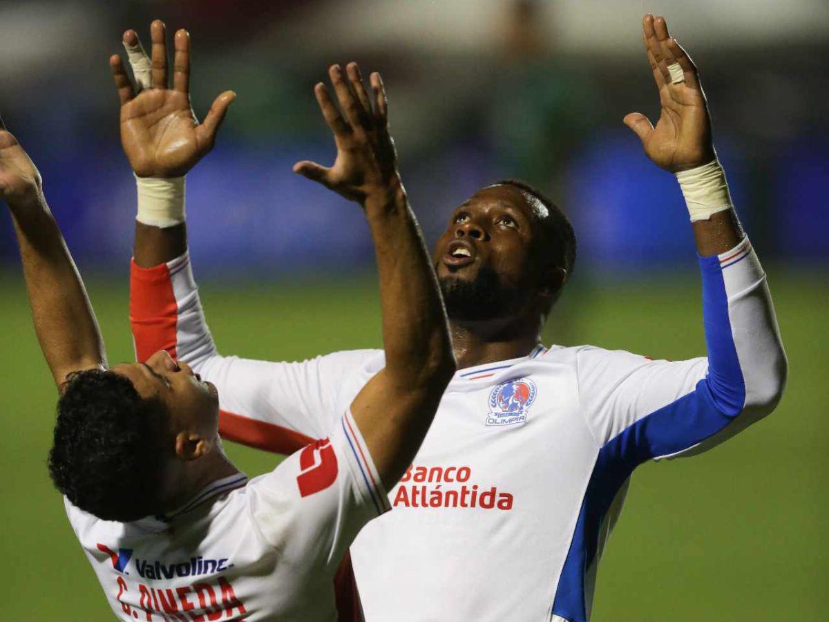 Gracias al doblete de Arboleda, el Olimpia está cerca de tocar la gloria del fútbol hondureño otra vez más.