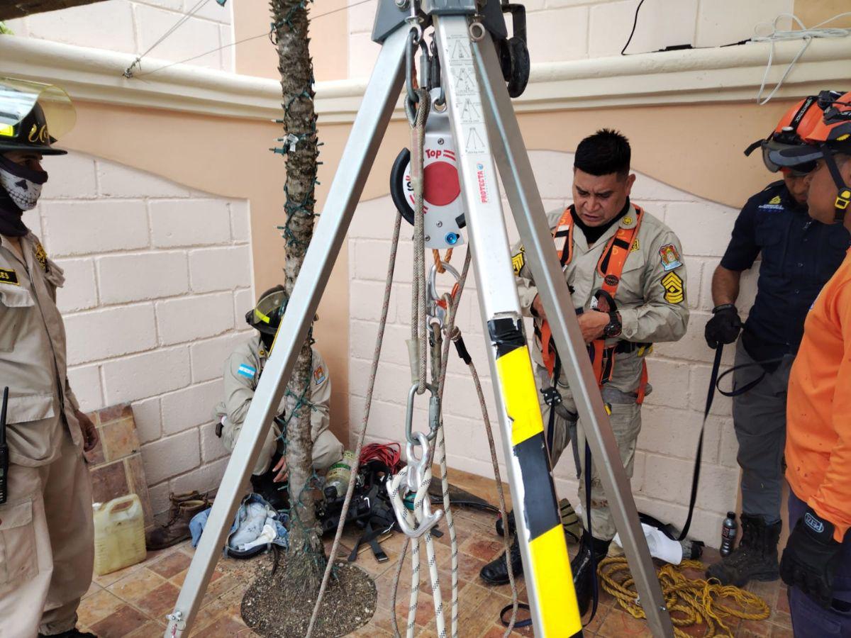 Dos hombres mueren intoxicados con monóxido de carbono mientras limpiaban un pozo en la colonia Villa Vieja