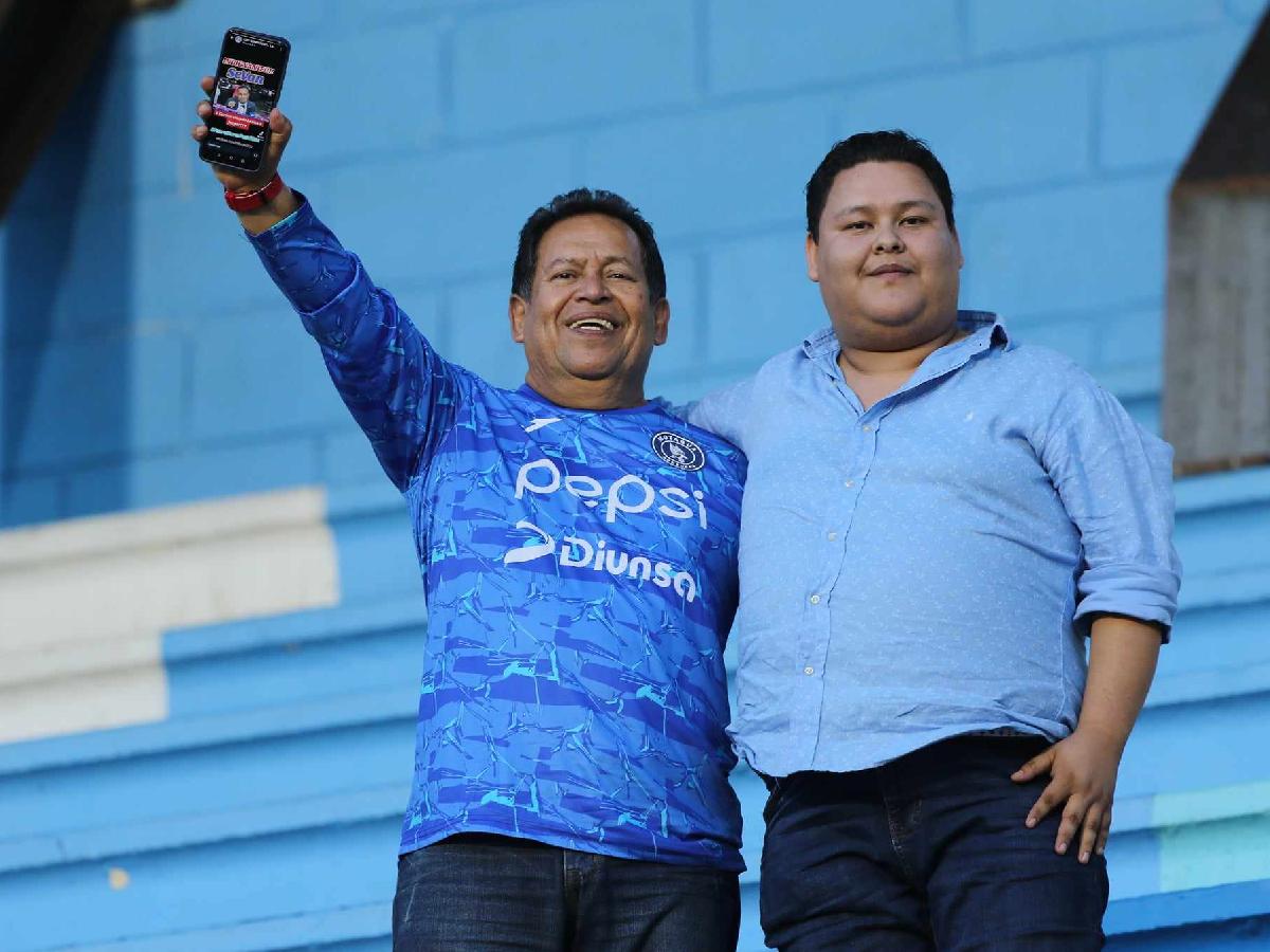 Chicas deslumbran: Ambiente en el Motagua vs Águila por Copa Centroamericana