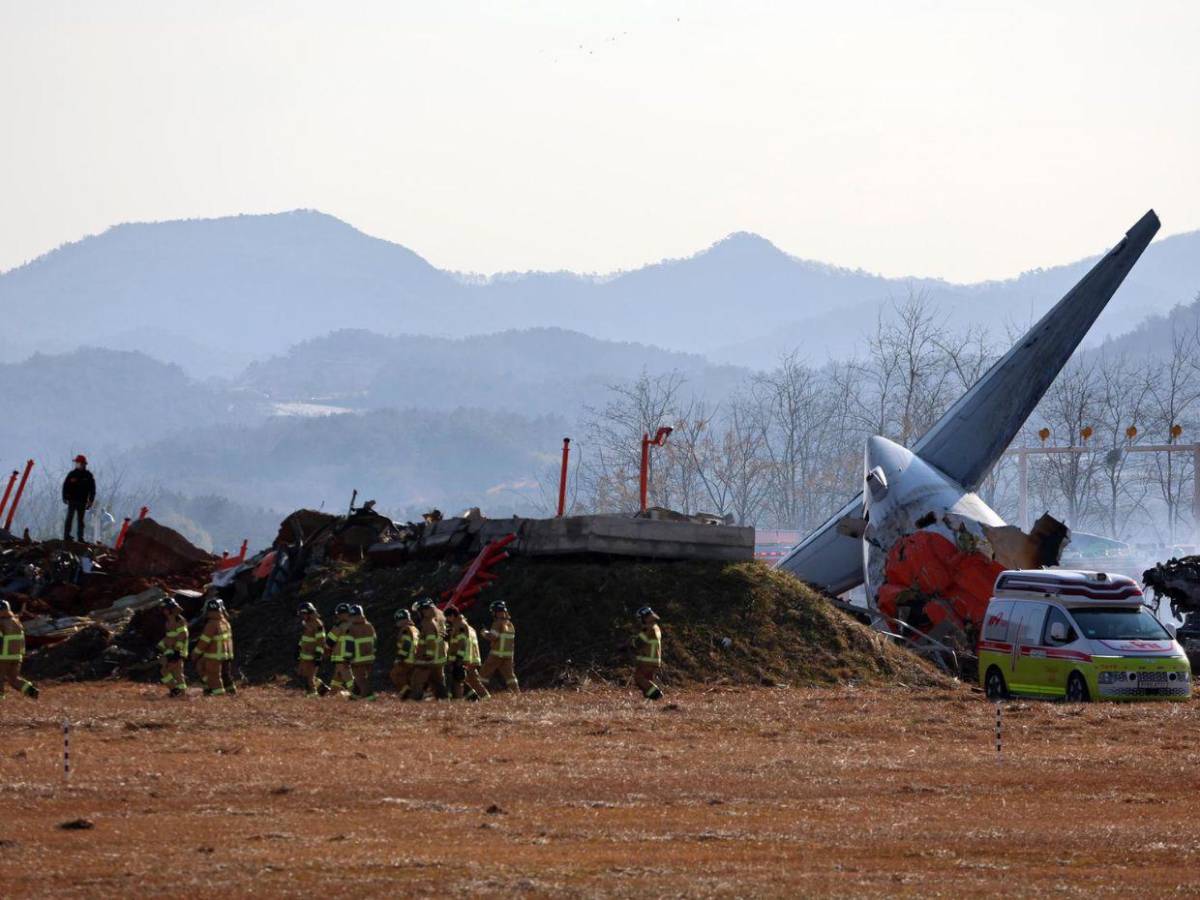 Así fueron los últimos 9 minutos del avión surcoreano antes de estrellarse