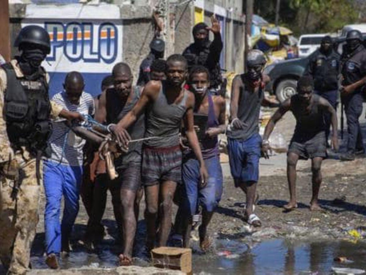 Fuga de más de 3,500 presos deja asalto armado a una cárcel en Haití
