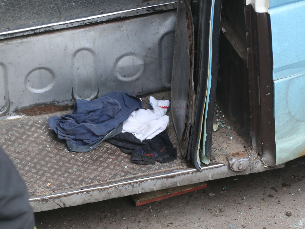 Bus rapidito solo había recorrido 250 metros antes de accidentarse en el bulevar Suyapa