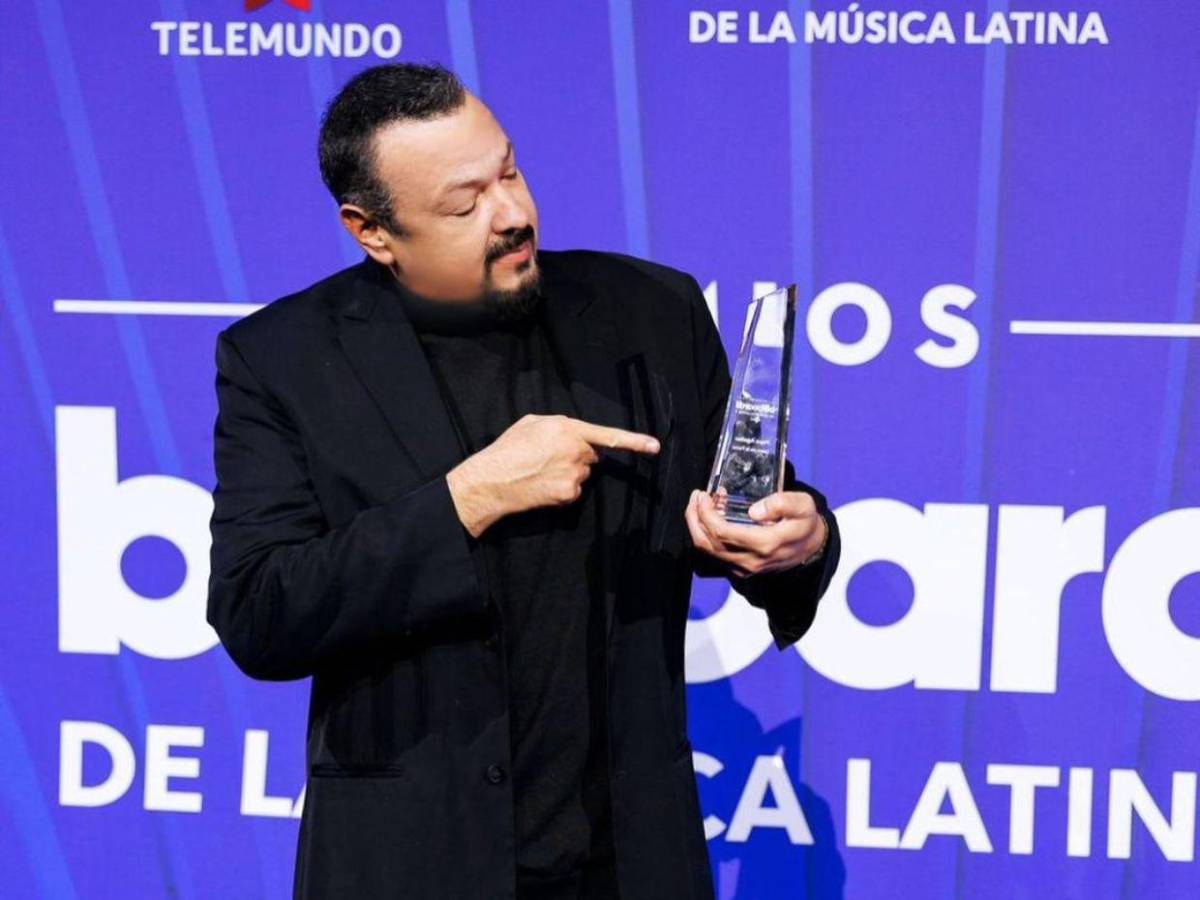 Pepe Aguilar niega pagar para que Ángela esté en eventos