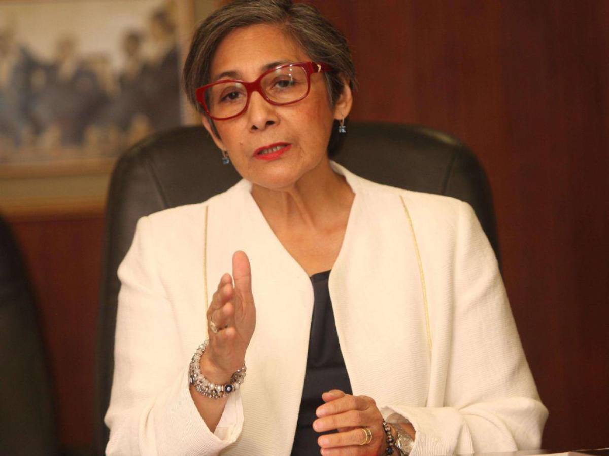 Maribel Espinoza sobre denuncia de nueva concesión de Palmerola: “Sería una contradicción que este gobierno pretenda hacer lo mismo”