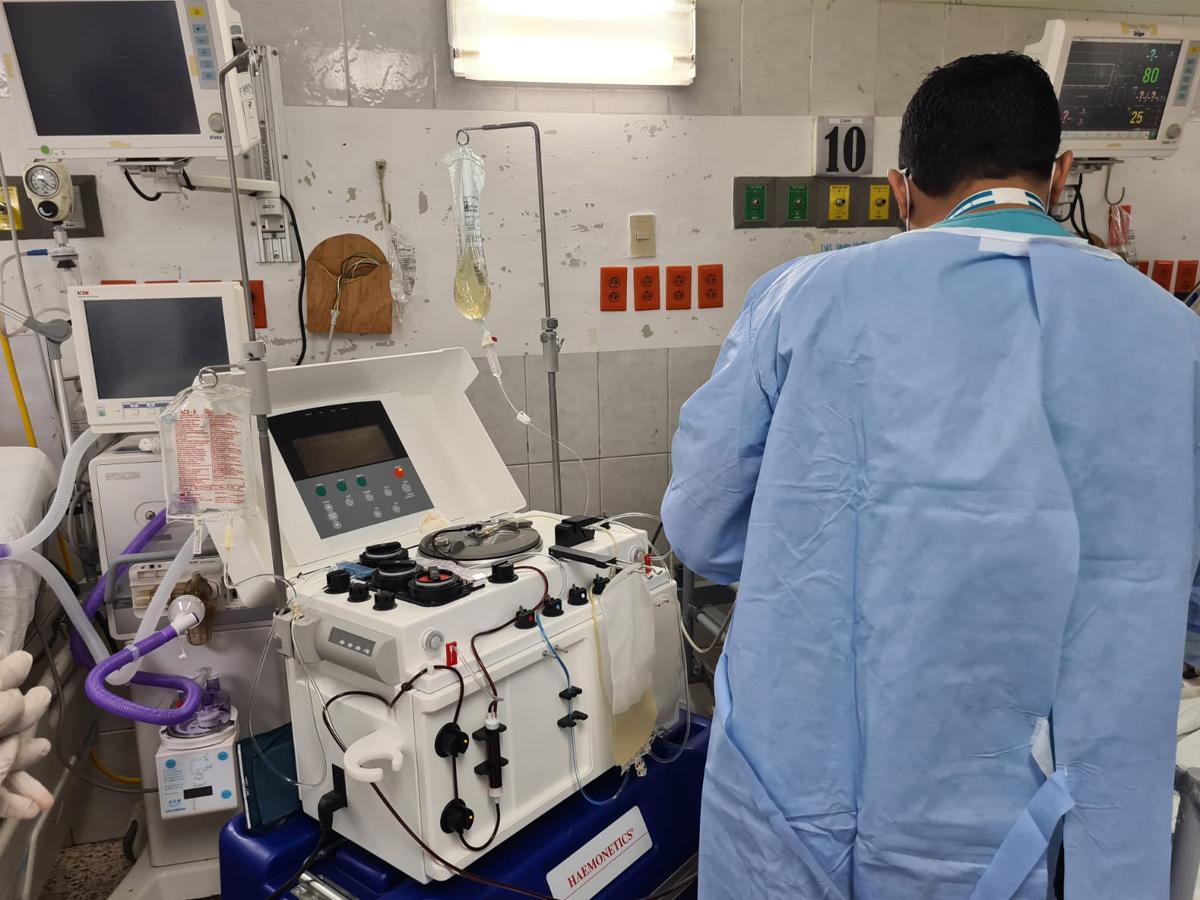 Actualmente se fortalece el sistema de salud con equipamiento de los hospitales a nivel nacional.