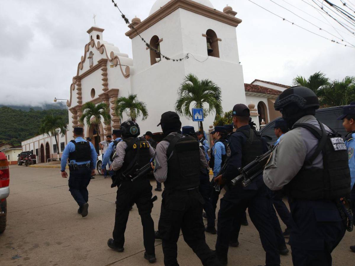 Catacamas: Así es la iglesia donde policías y civiles armados se enfrentaron