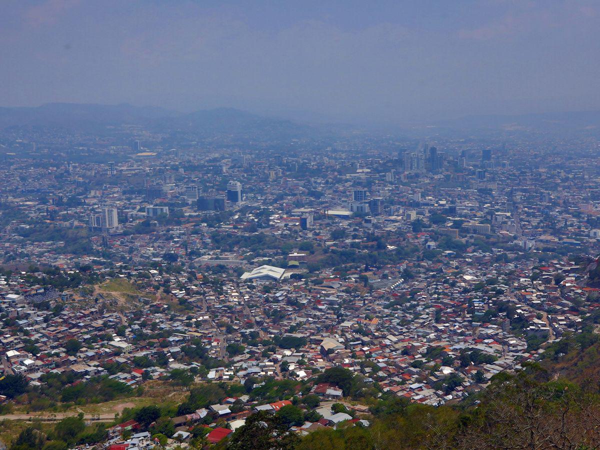 Declaran alerta roja en Cortés y Yoro por contaminación en el aire