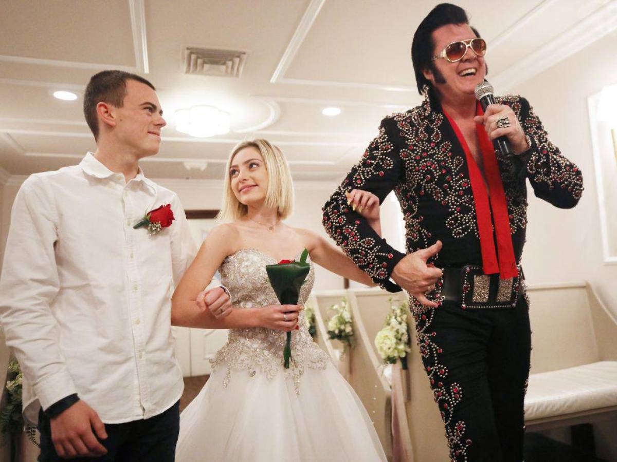 Exigen a imitadores de Elvis en Las Vegas no celebrar bodas