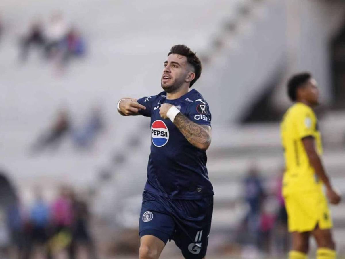 Fichajes: Auzmendi saldría de Motagua, tensión en Olimpia y Olancho FC busca a legionario