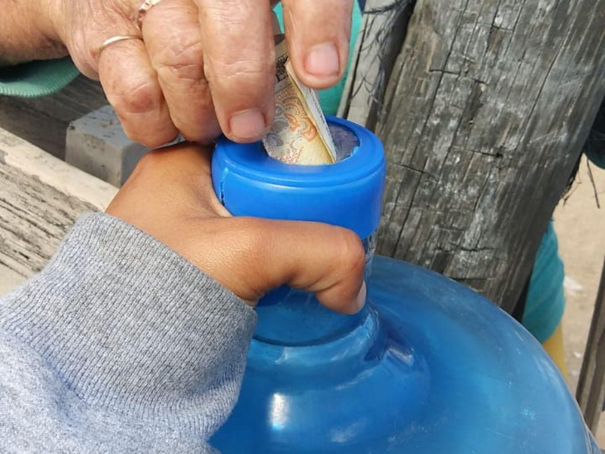 Toda ayuda cuenta para apoyar a la familia en este difícil momento.