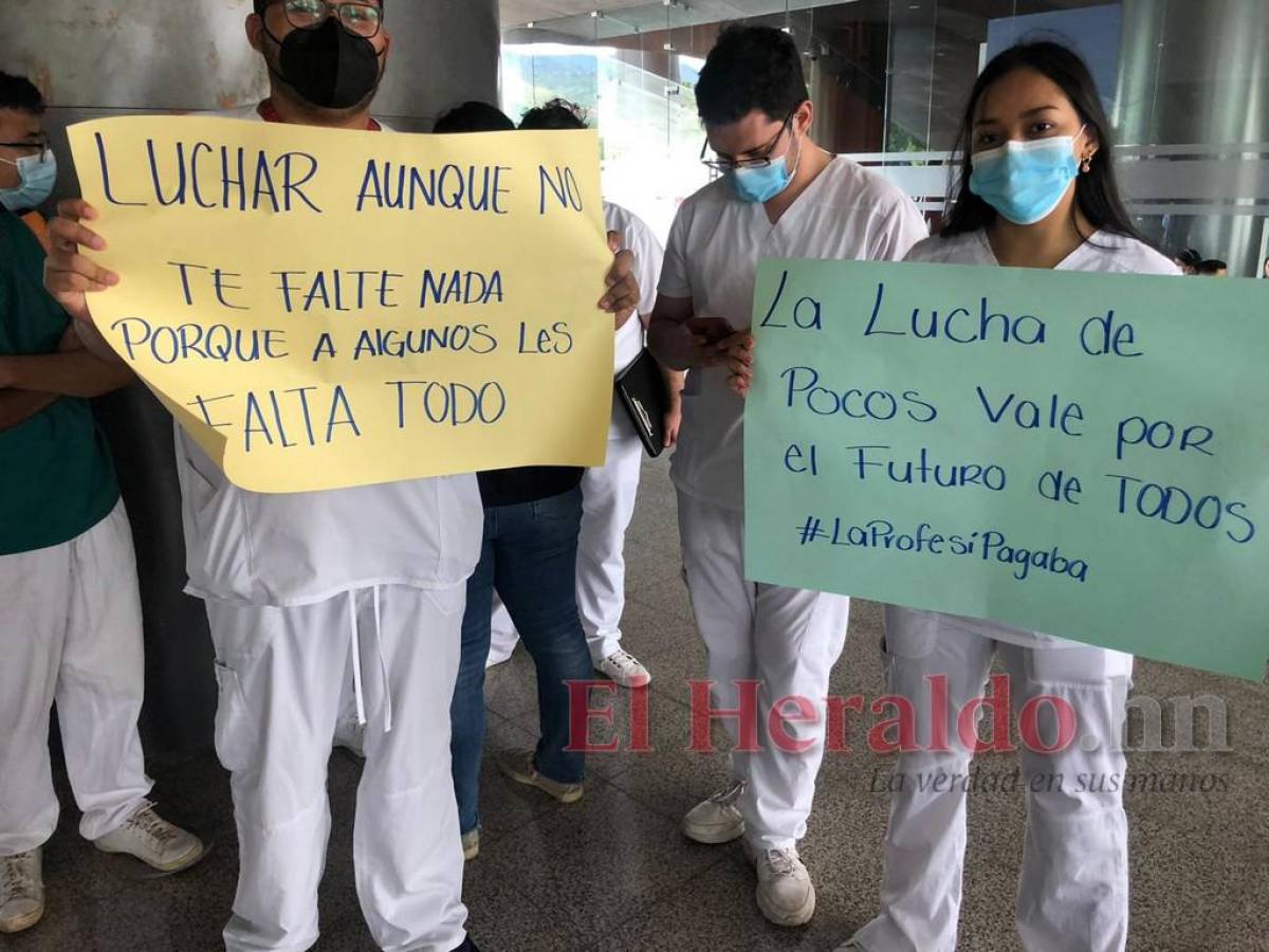 Médicos internos se declaran en calamidad y abandonarán salas de hospitalización y emergencias