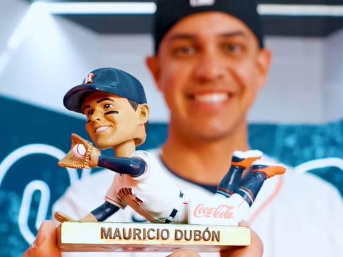 Astros de Houston regalarán 10 mil Bobblehead de Mauricio Dubón, ¿a qué se debe?