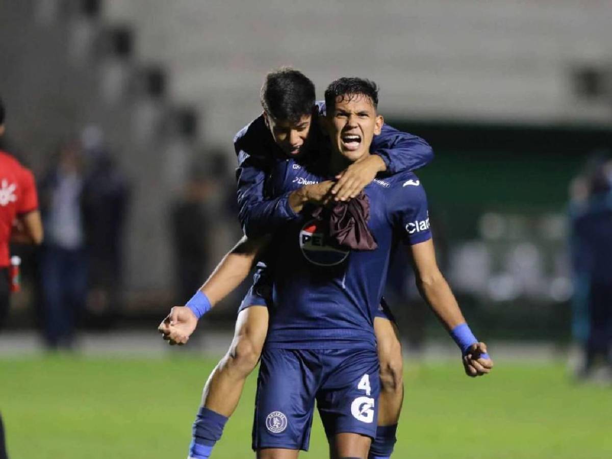 Fichajes: Barrida y nuevo entrenador en Olimpia; definido el futuro de Rubilio y los Auzmendi