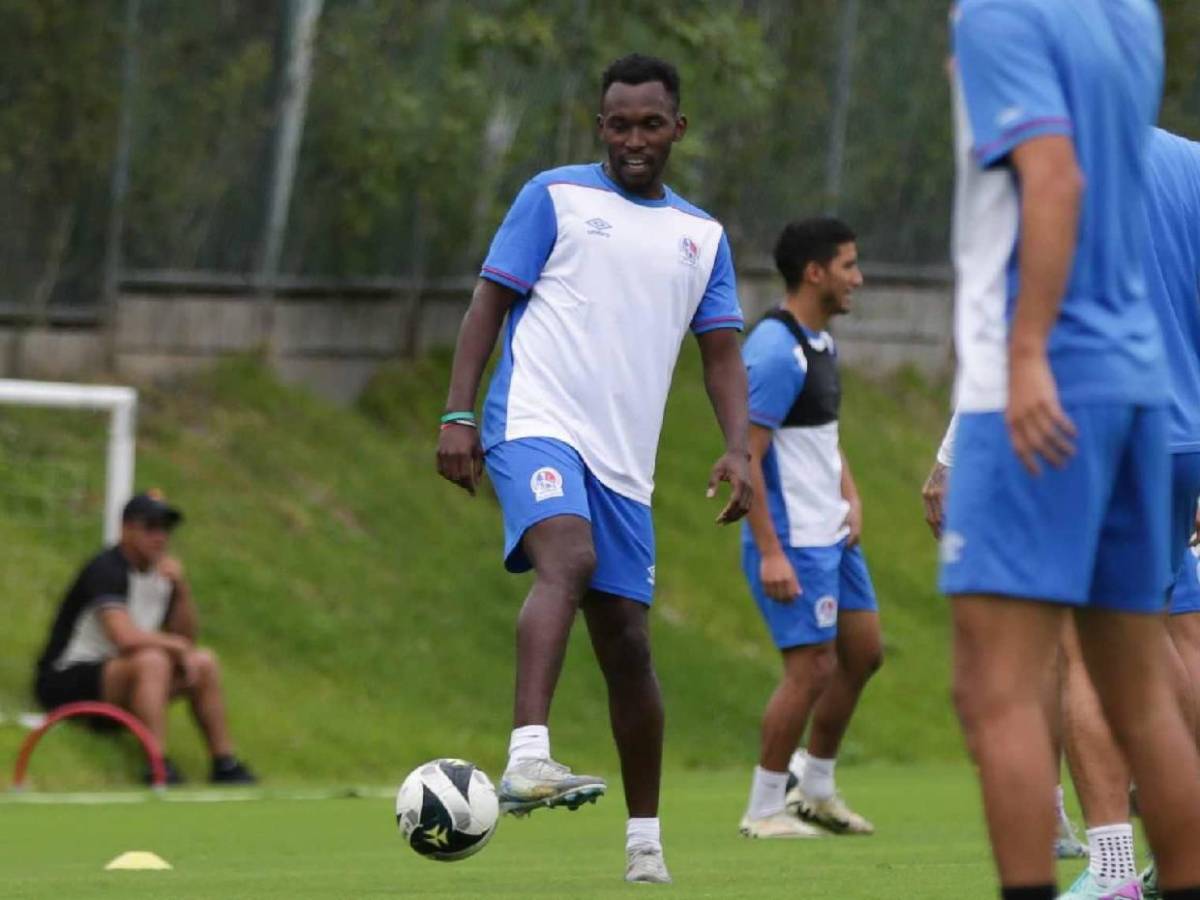 Fichajes en Olimpia: Altas, rumores y posibles salidas tras la llegada del nuevo entrenador