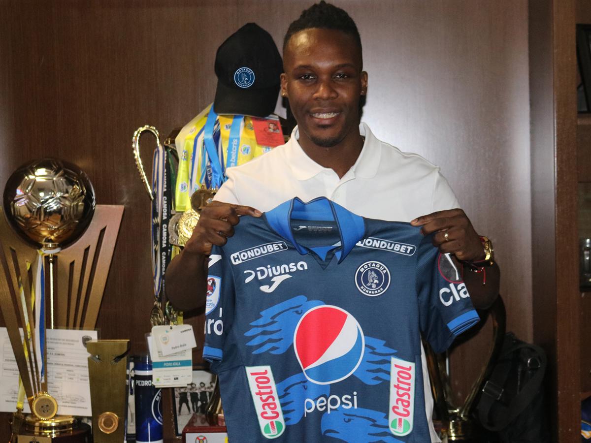 Rubilio Castillo rompe el silencio y habla sobre su fichaje con Motagua