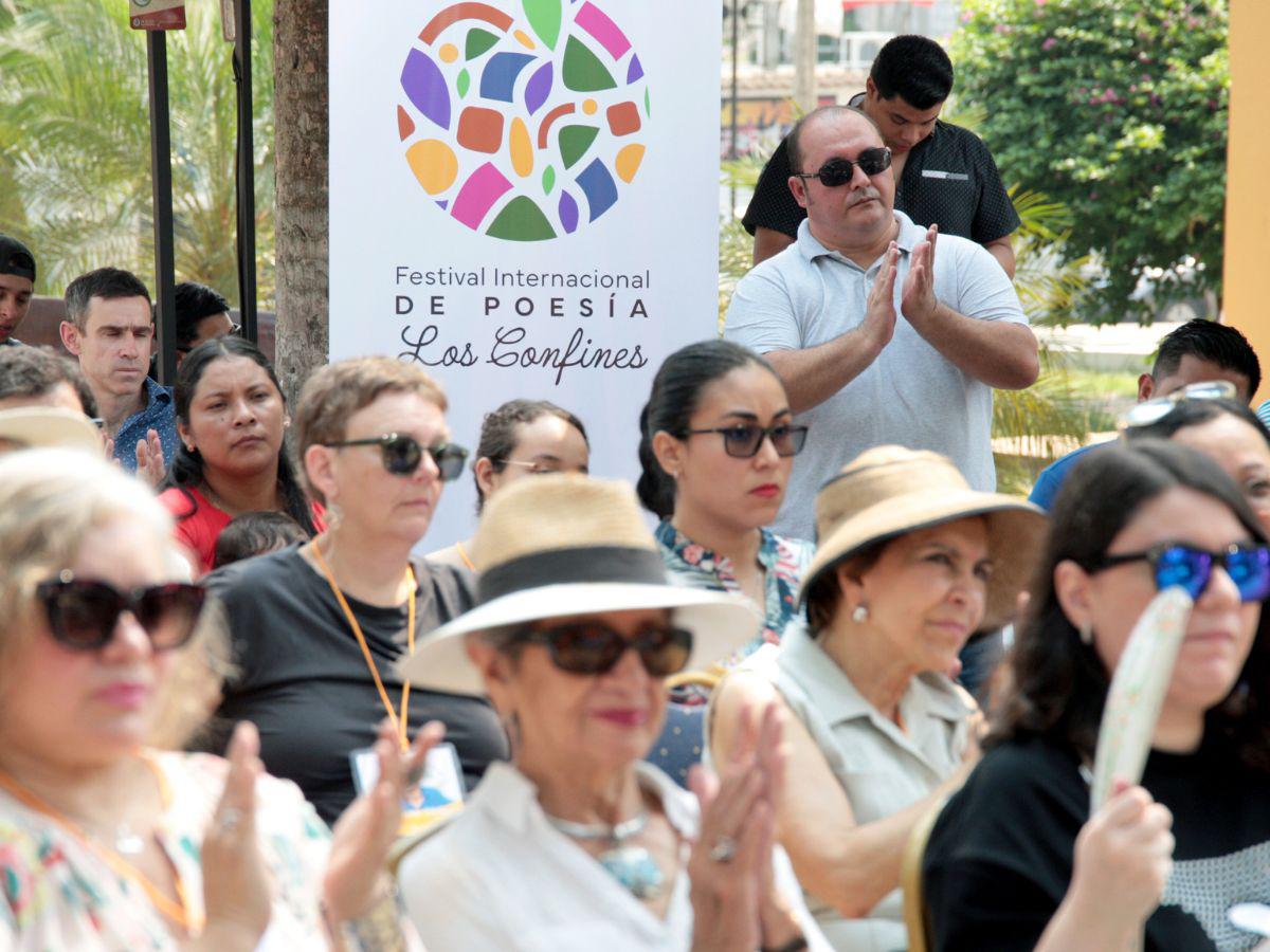 Poetas de diversas lenguas y culturas se reunirán en Los Confines como el Premio Pulitzer de Poesía Tyehimba Jess, el chino Wang Yin, el cubano Víctor Rodríguez Núñez, el costarricense Osvaldo Sauma, la galesa Zoe Skoulding o la española María Ángeles Pérez.