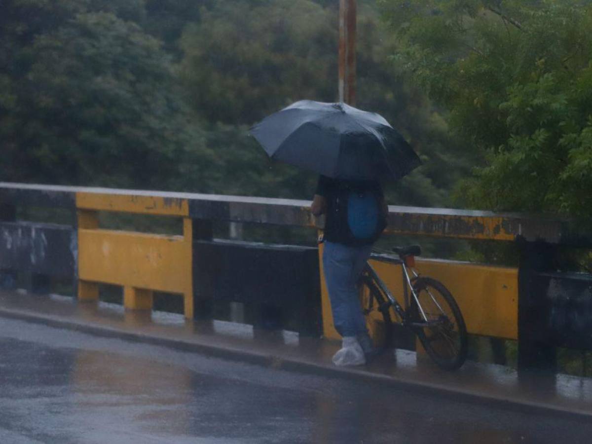 Tormenta tropical Lisa: Declaran alerta roja para Islas de la Bahía y elevan a amarilla a cuatro departamentos