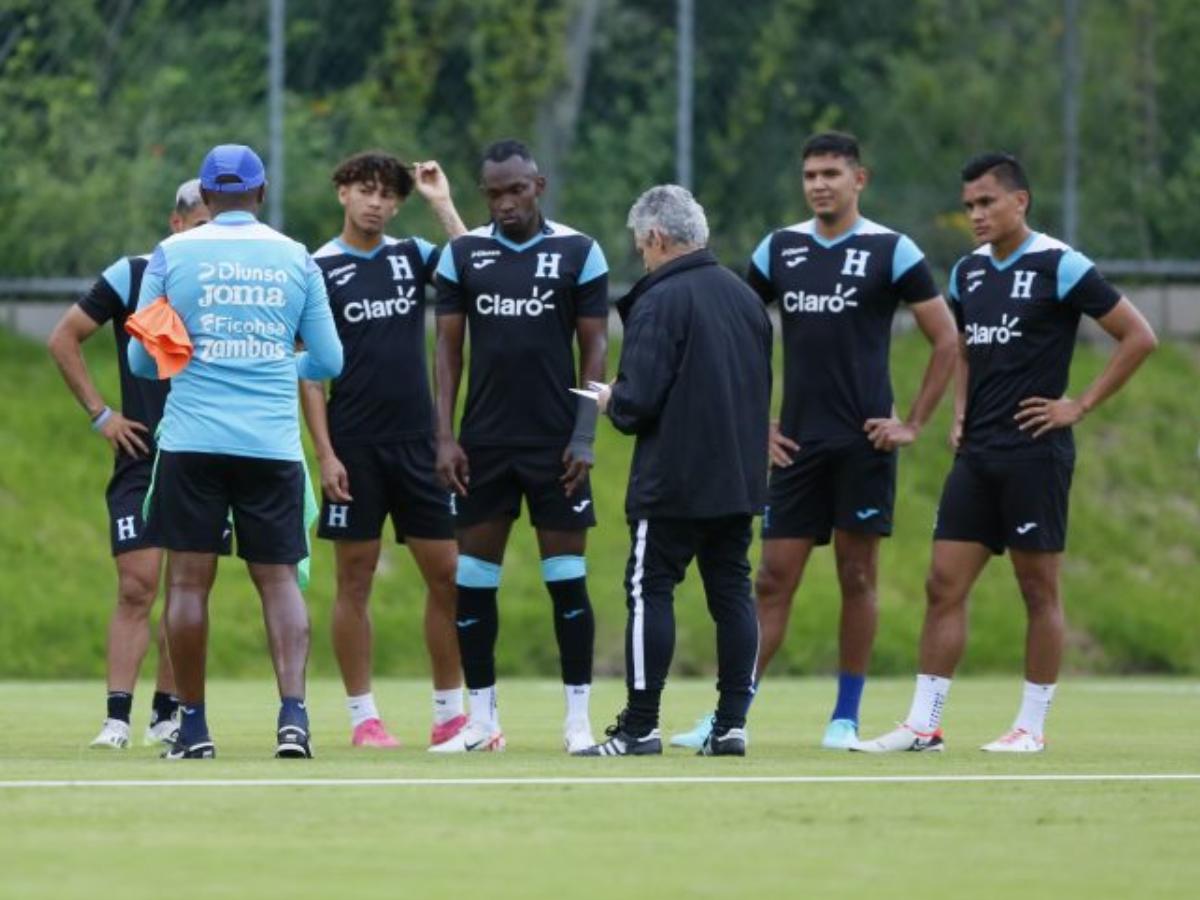 OFICIAL: Selección de Honduras y Reinaldo Rueda con tres bajas para juegos de Nations League