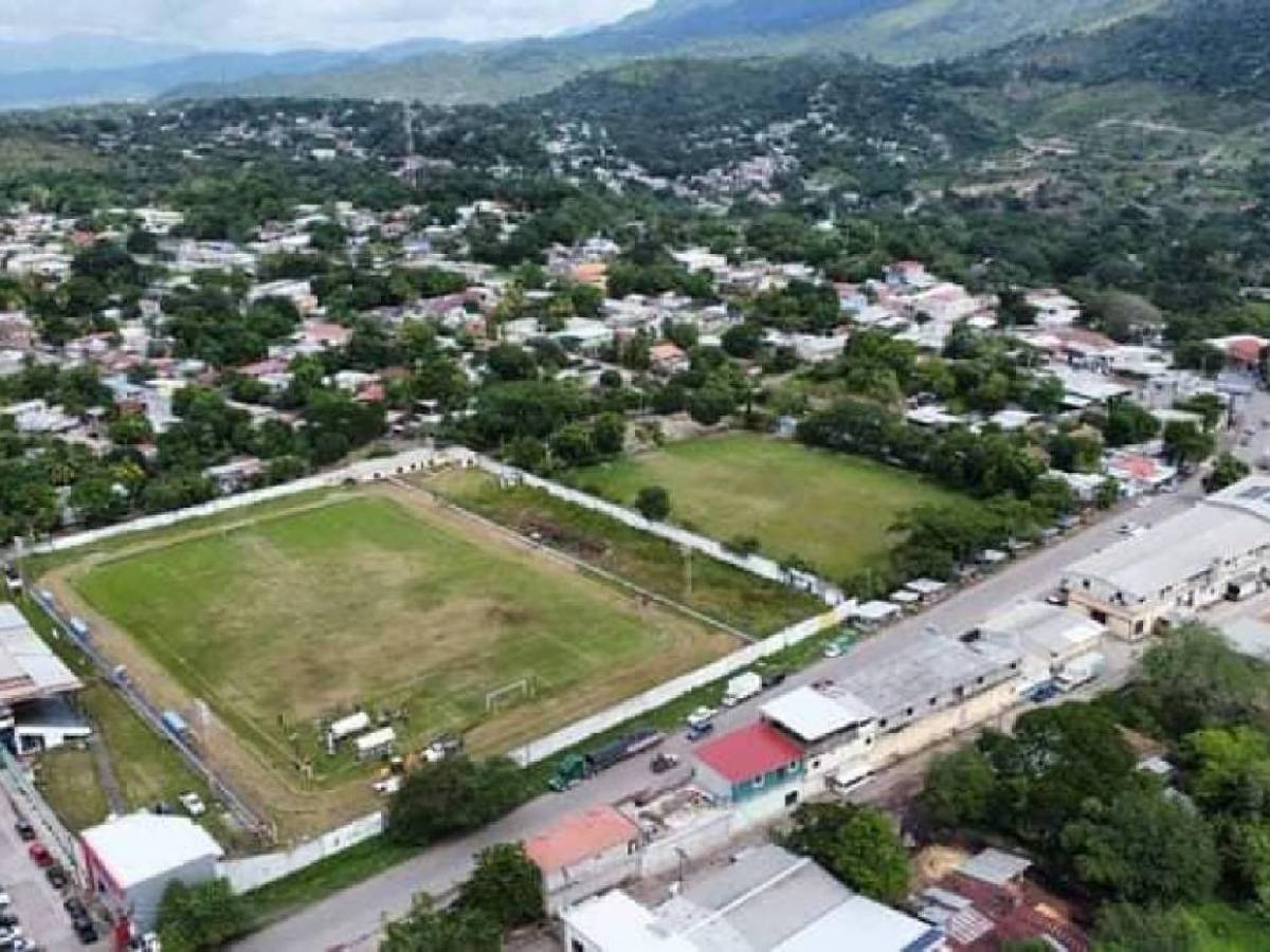 Estadios hondureños que serán renovados y tendrán nueva grama en el 2025