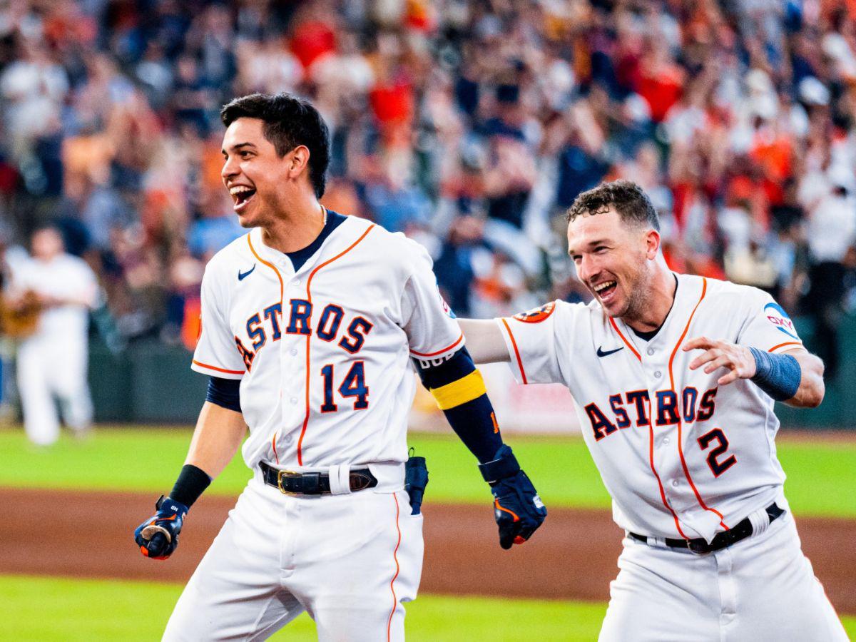 Mauricio Dubón pega hit del triunfo de Astros y los coloca líderes del Oeste en la Liga Americana