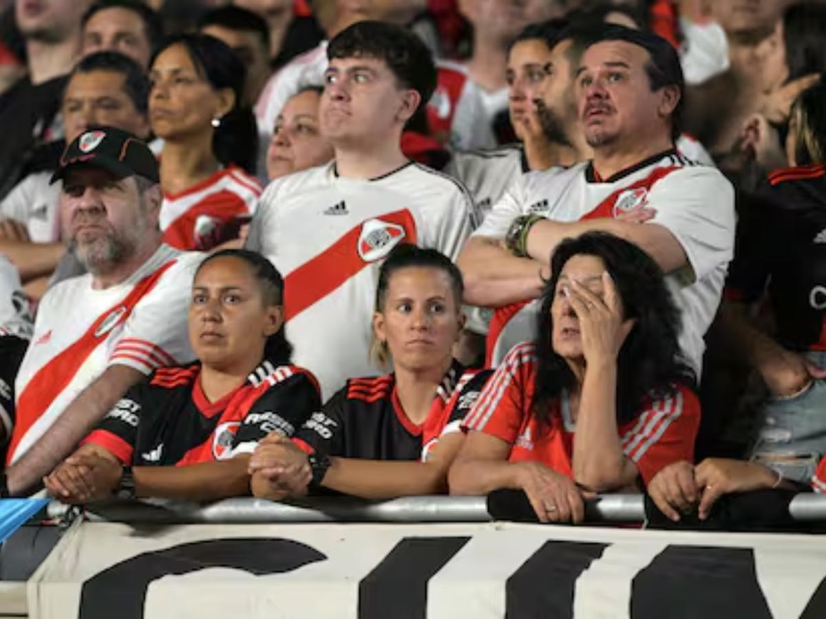 Eliminados: Tristeza de la afición de River y locura de brasileños por pase a final de Copa Libertadores