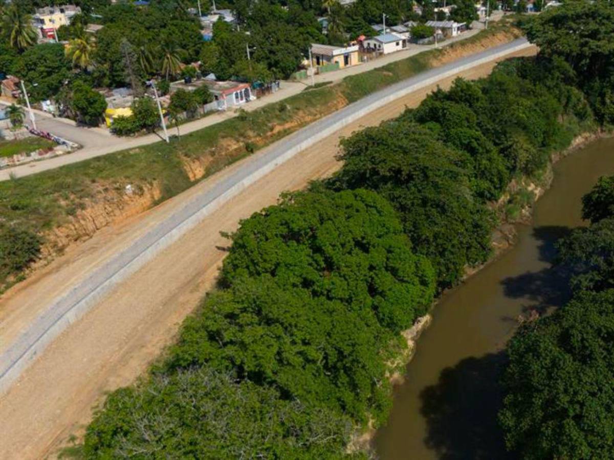 Así va el muro fronterizo de 400 kilómetros entre República Dominicana y Haití