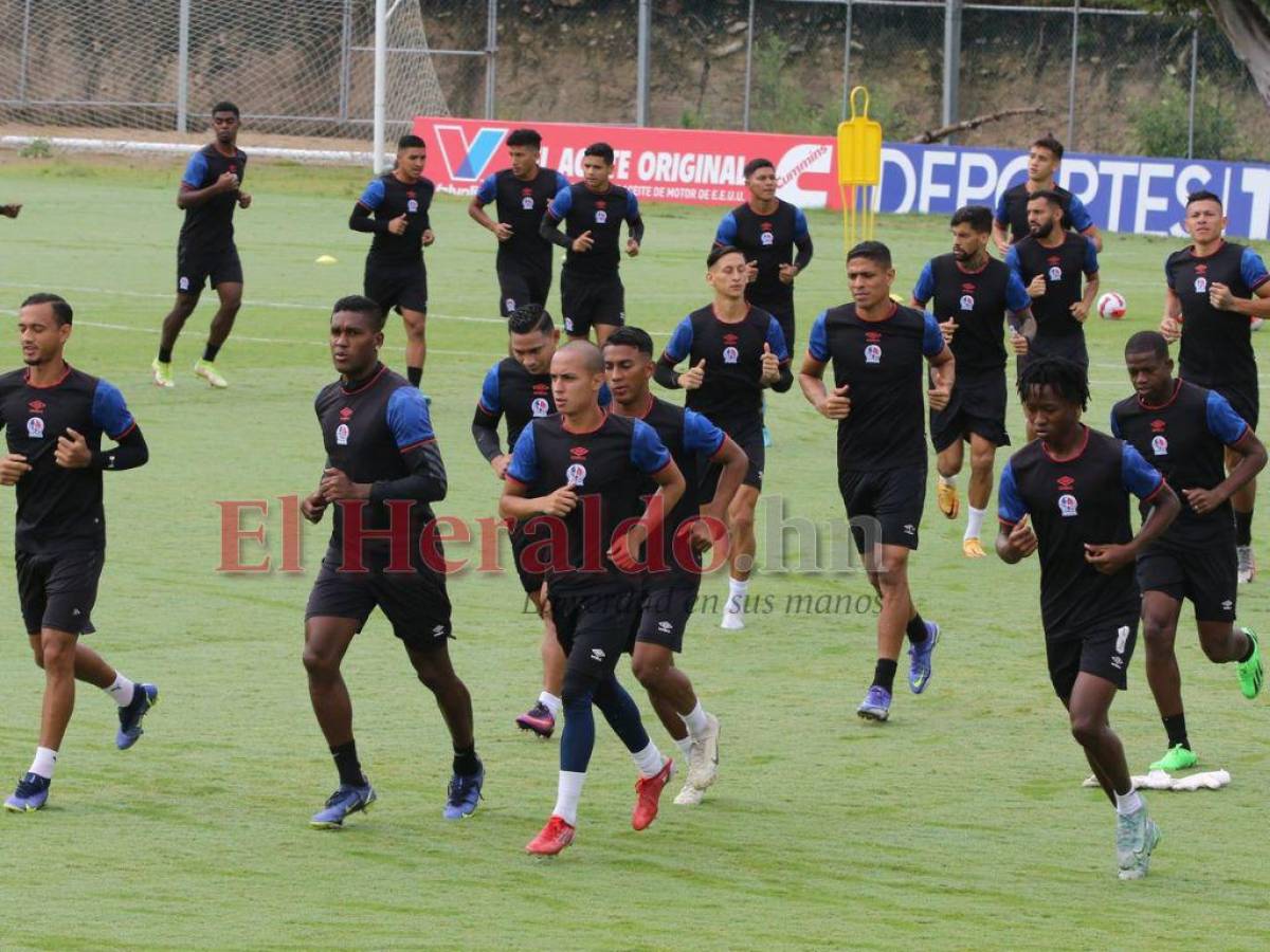 Olimpia recupera dos futbolistas previo al duelo de este jueves ante el Municipal