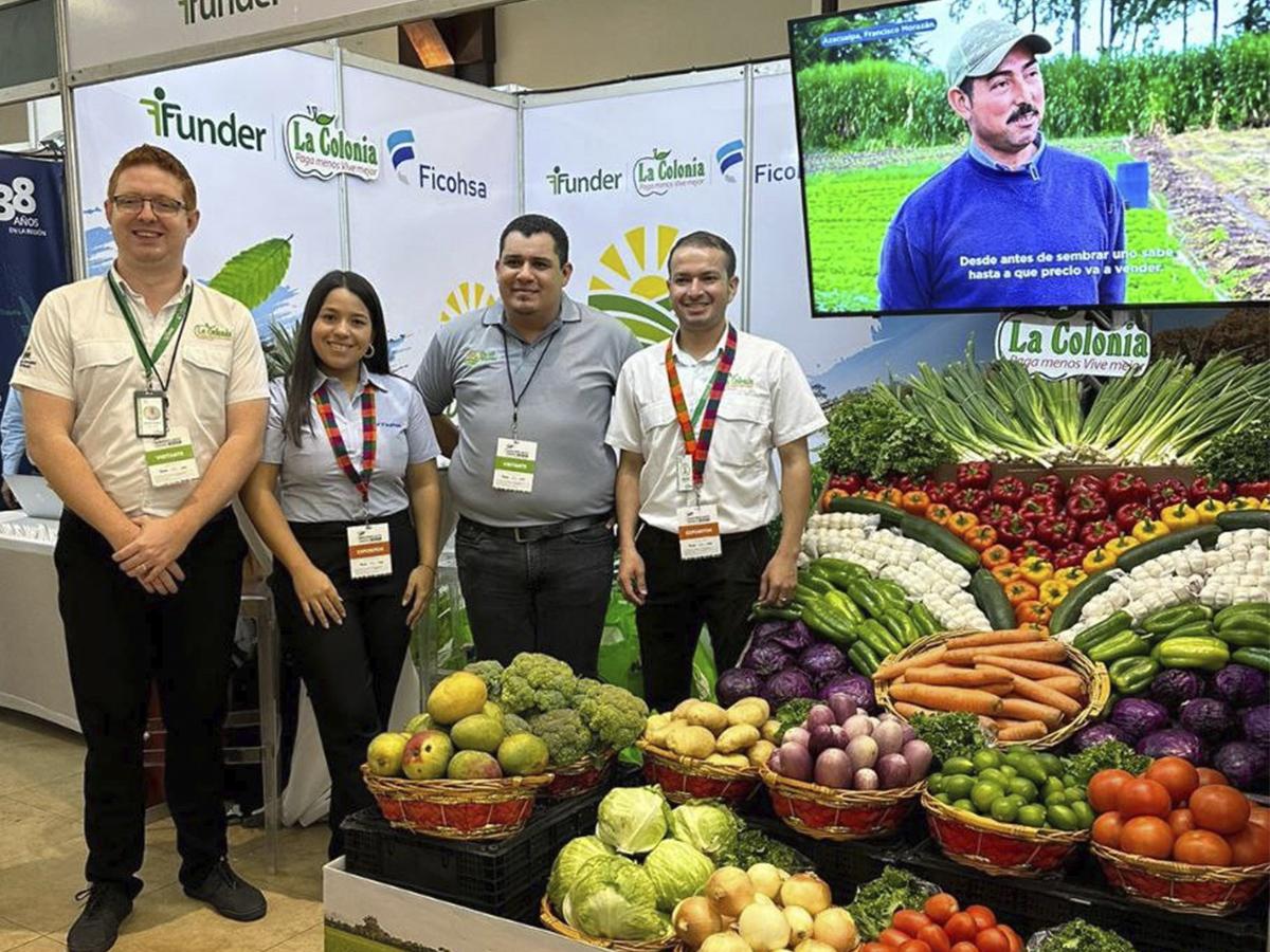 Ficohsa participa con el programa “De Mi Tierra” en feria del sector agrícola