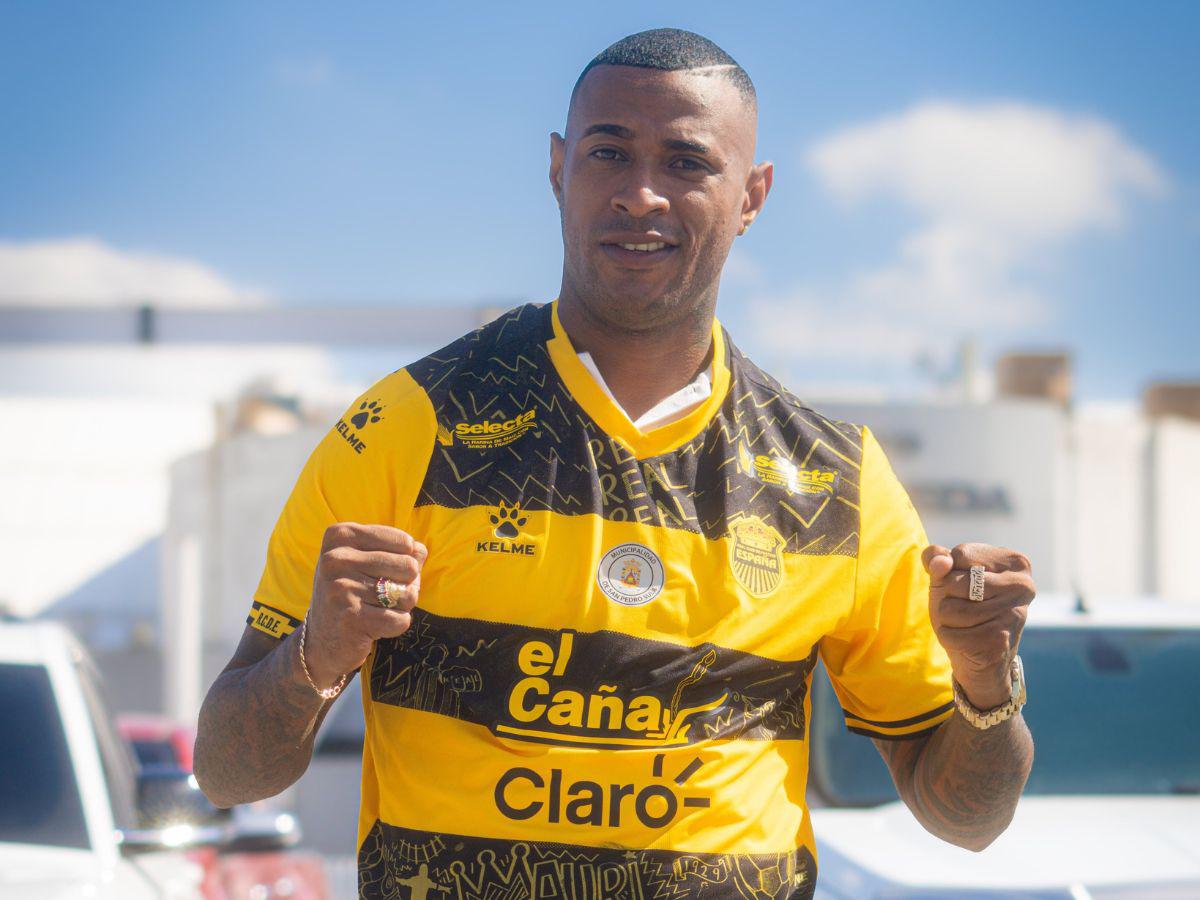 Carlos Small llega al Real España para “luchar” por sus colores