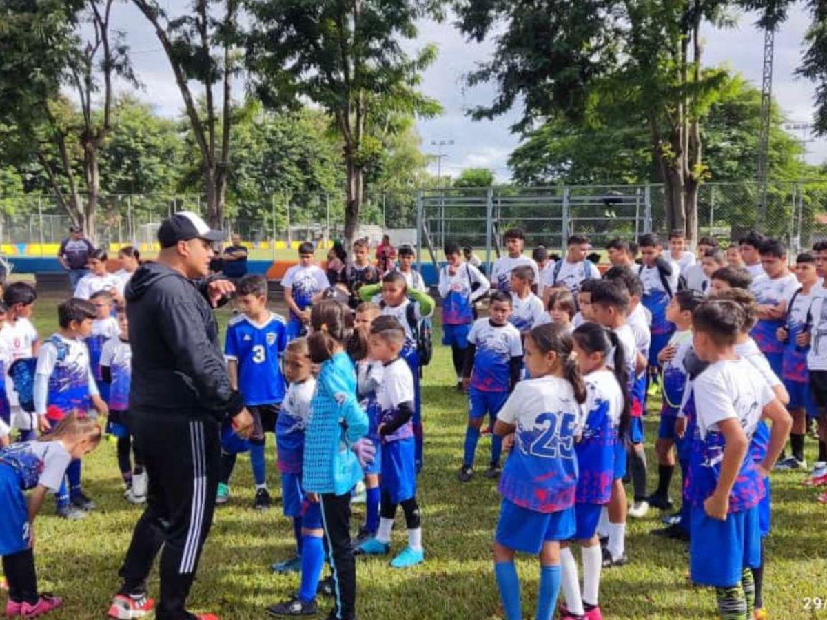 Academias de fútbol en Honduras celebrarán primer torneo nacional el próximo 19 de agosto