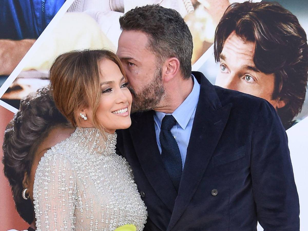 ¿Reconciliados? Ben Affleck y JLo ‘intercambian’ regalos en Navidad