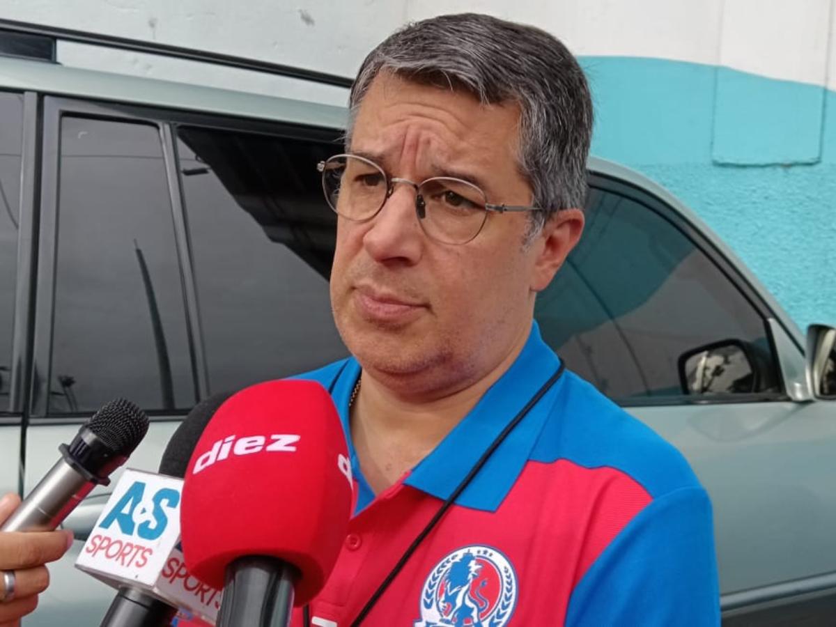 Rafael Villeda opina sobre los clubes en Copa Centroamericana y abre las puertas a Elis