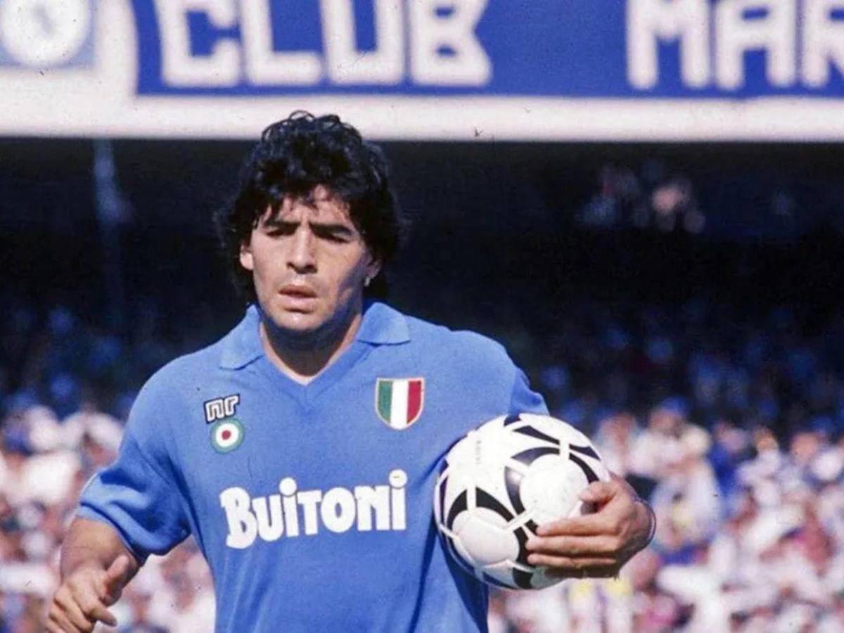 Napoli rinde homenaje a Diego Maradona a cuatro años de su fallecimiento