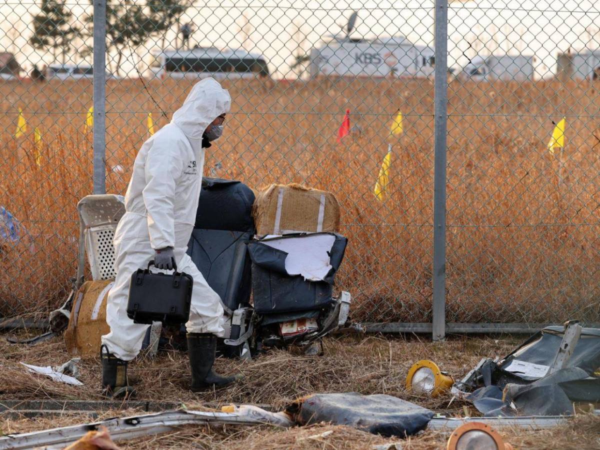 Así fueron los últimos 9 minutos del avión surcoreano antes de estrellarse