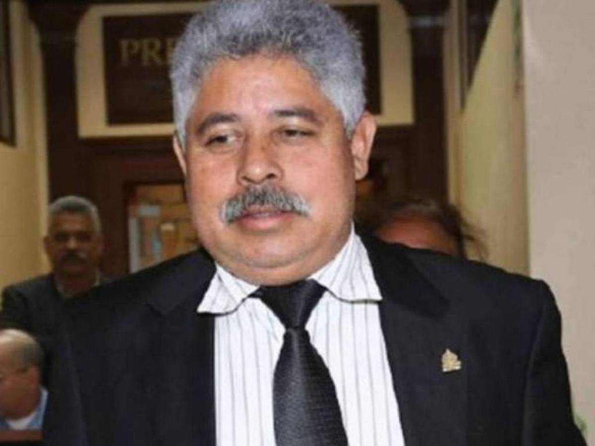 Juzgado dicta auto de formal procesamiento a Marvin Ponce por delito de violencia contra la mujer