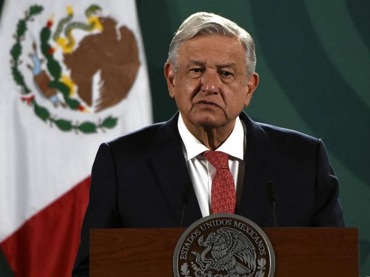 AMLO promete sacar a todos los mexicanos de Ucrania tras invasión rusa