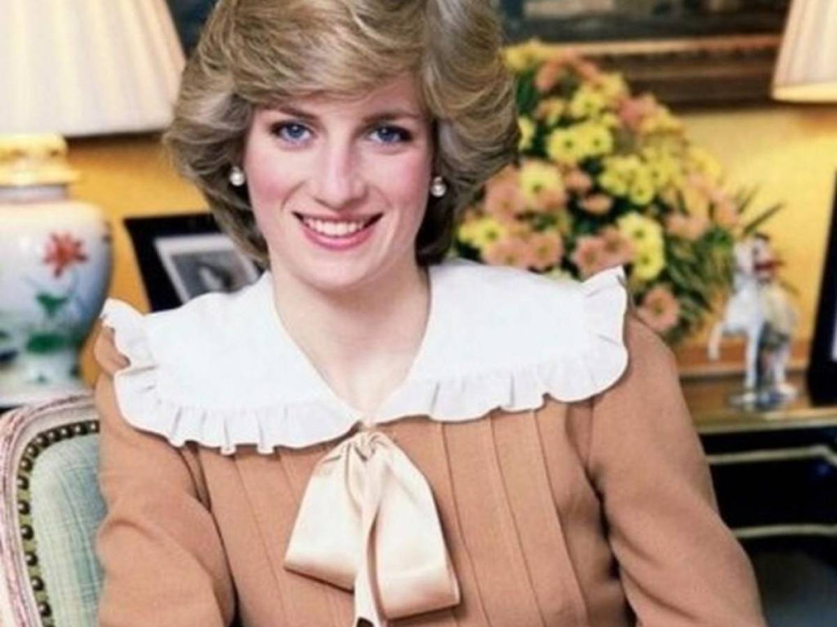 Subastan vehículo de la princesa Diana a 25 años de su muerte