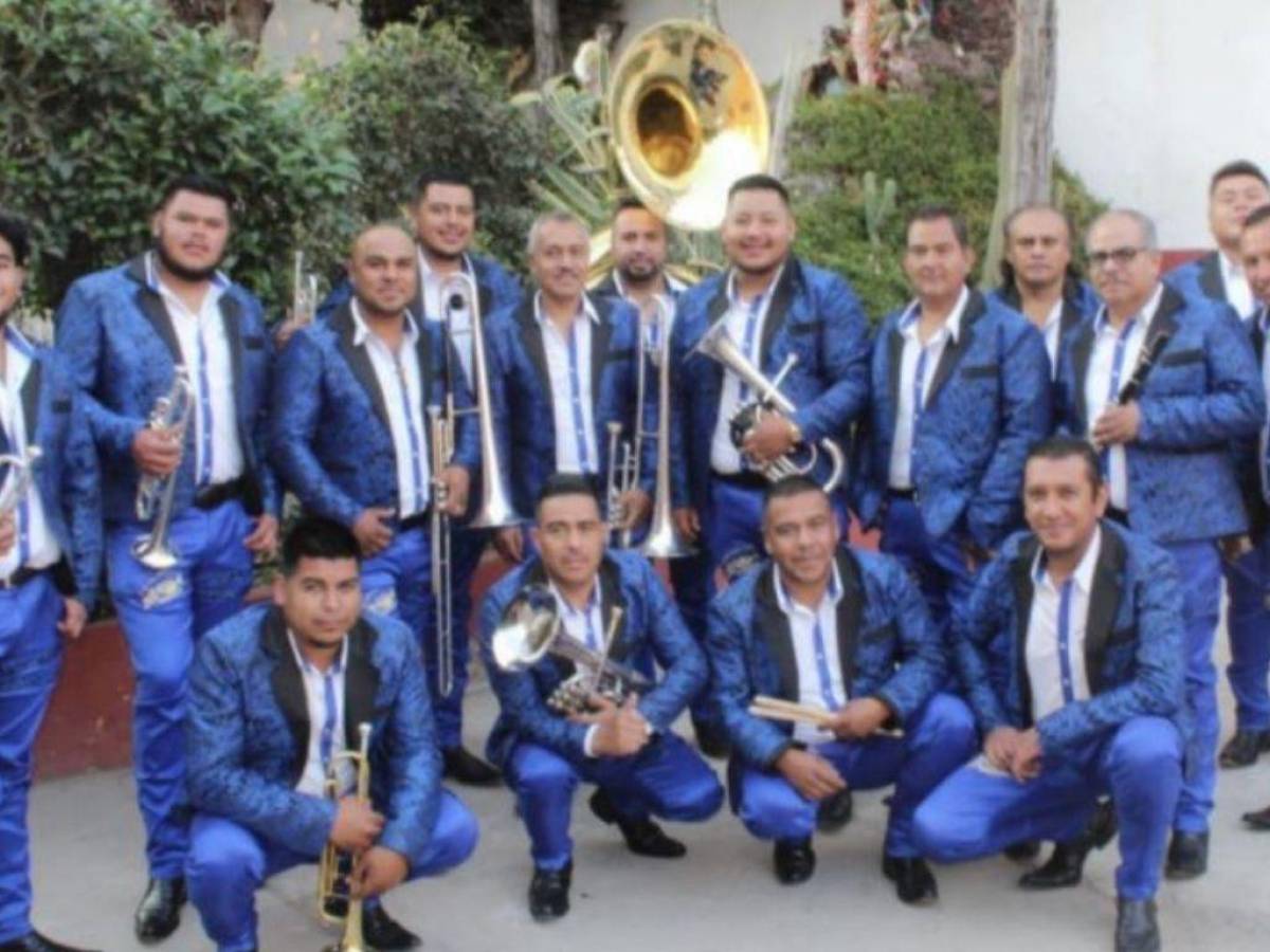 Mueren integrantes de la banda mexicana San Juan Bautista en fatal accidente