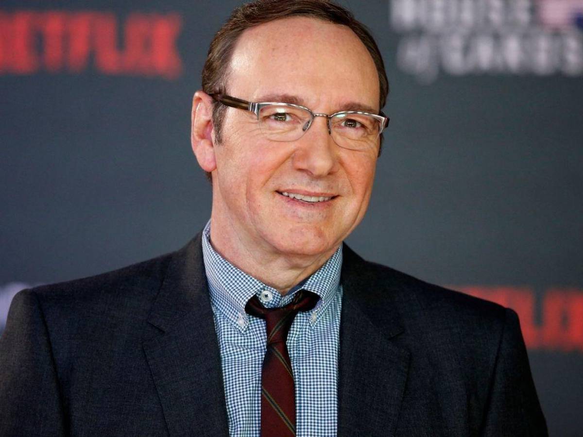 Investigan al actor Kevin Spacey tras denuncias de agresión sexual contra tres hombres